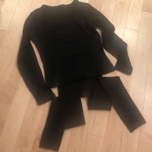 Black Leggins and Soft Long Sleeve Top Size Small